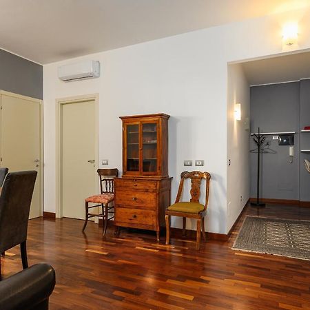 Washington Charme Apartment Милано Екстериор снимка