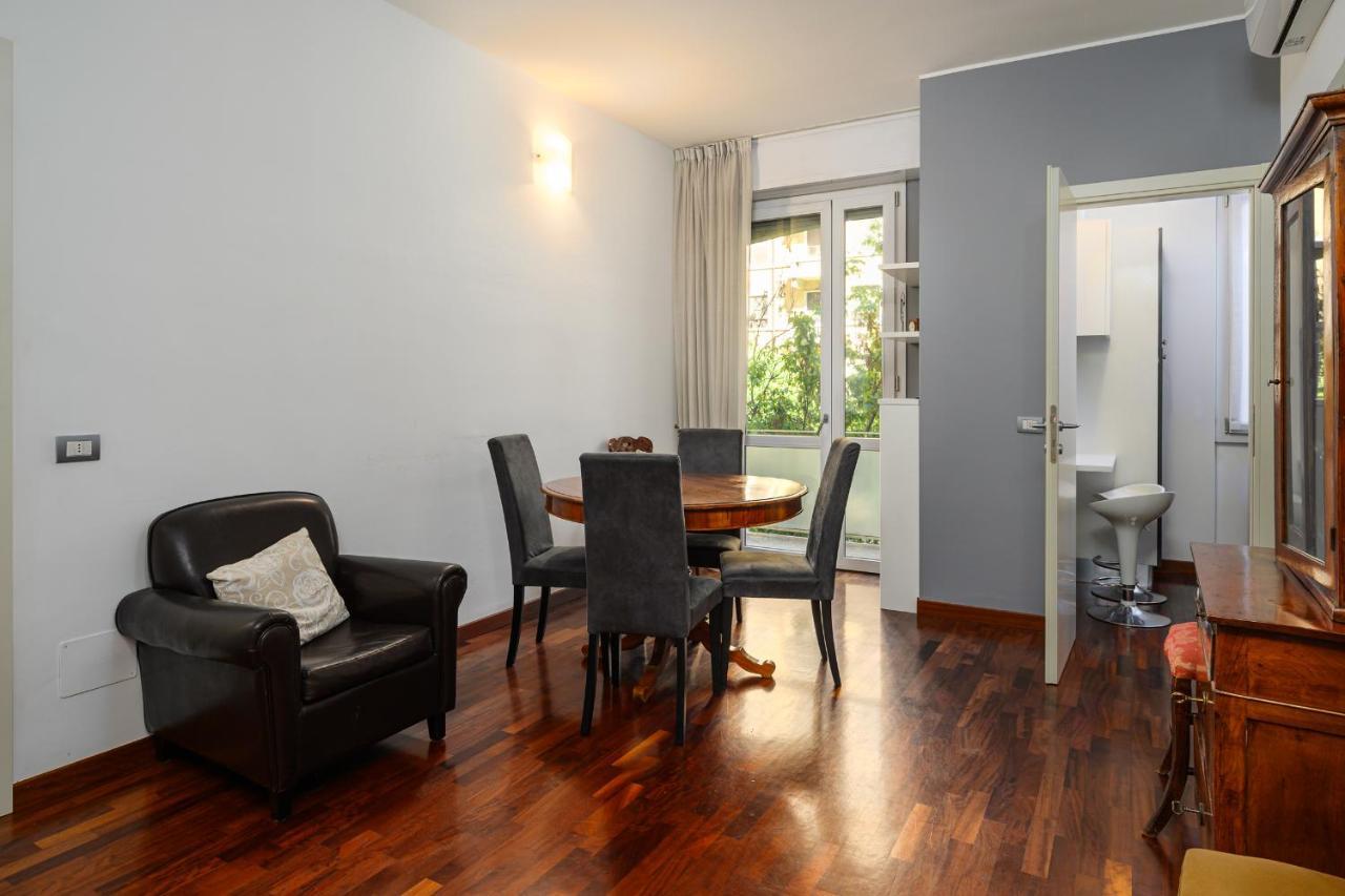 Washington Charme Apartment Милано Екстериор снимка